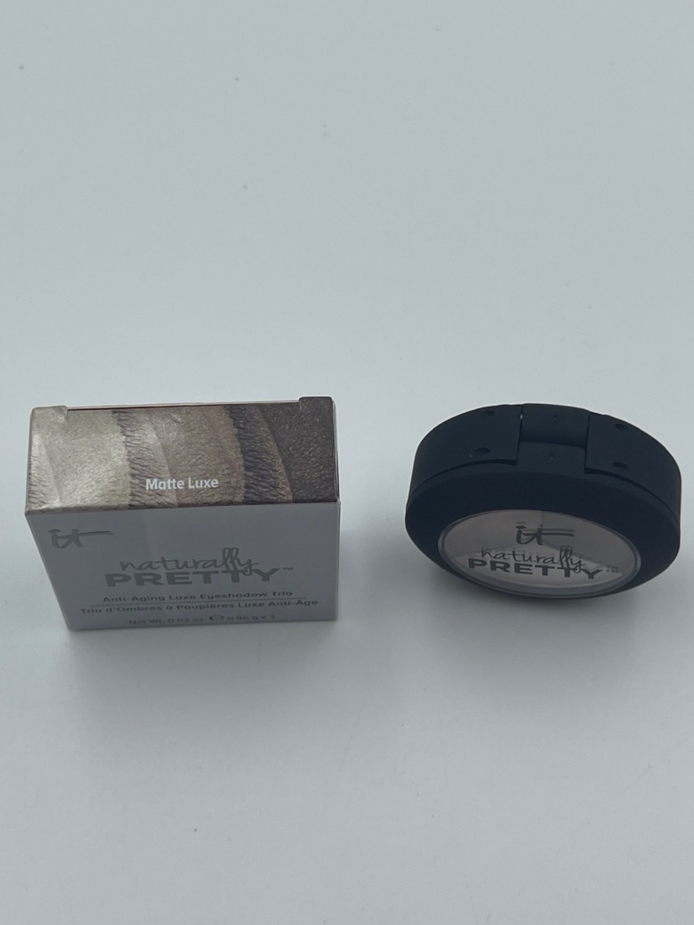 NEW IT Cosmetics Naturally Pretty Anti Aging Eyeshadow Trio .96 g*3 -Matte Luxe - Picture 6 of 7